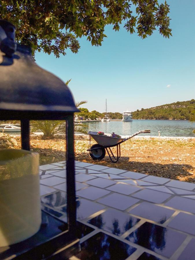 Guesthouse Sanela โปเมนา ภายนอก รูปภาพ